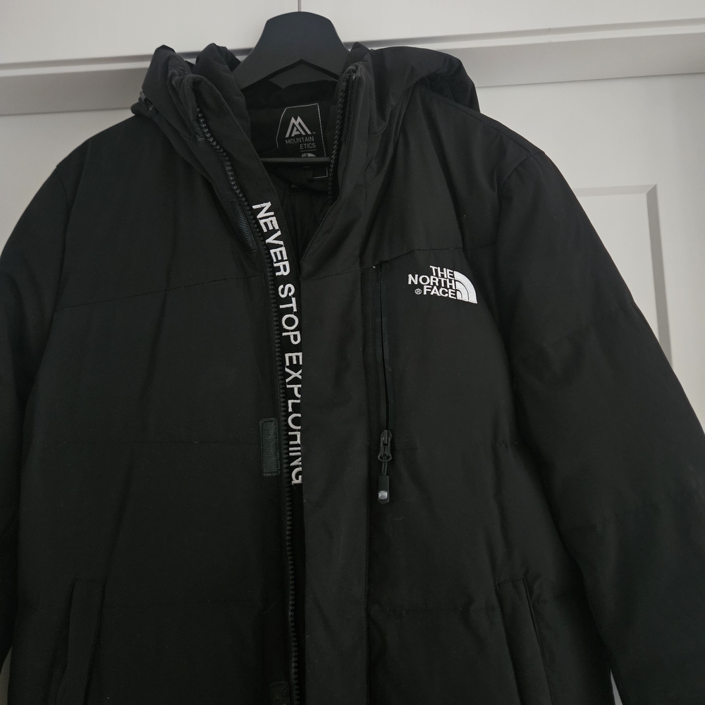 The North Face Black Long Puffer Coat with Hood - Picture 2 of 7